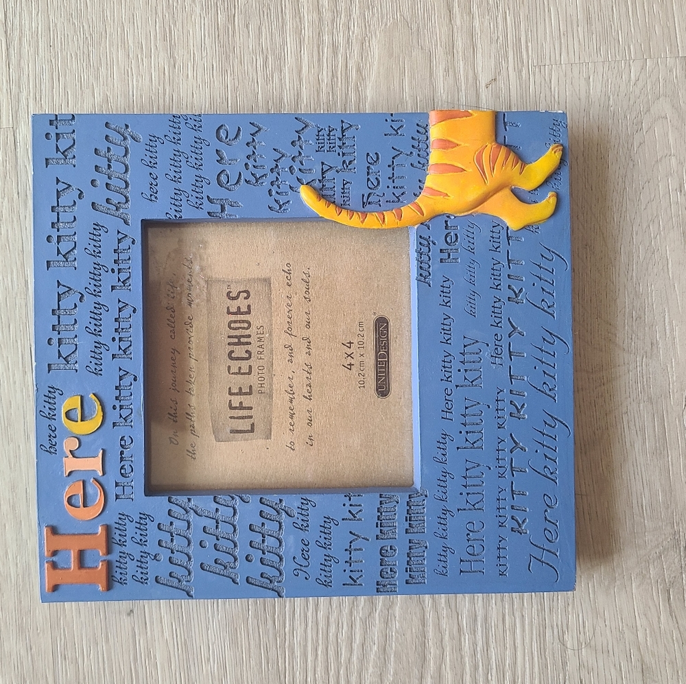 "Here kitty kitty" picture frame